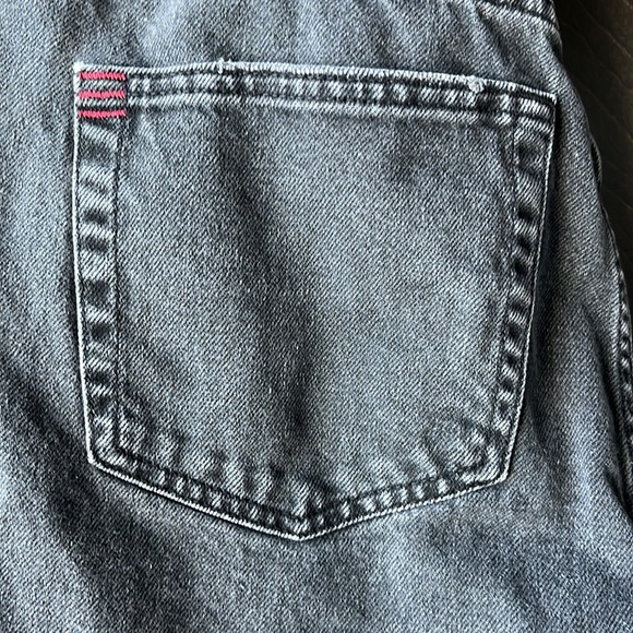 Urban Outfitters  BDG Mom Jeans Size 27 - Picture 4 of 7